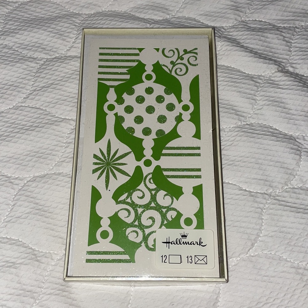 Hallmark Holiday Cards - Bright and Happy Holidays to you! - 12 cards/envelopes